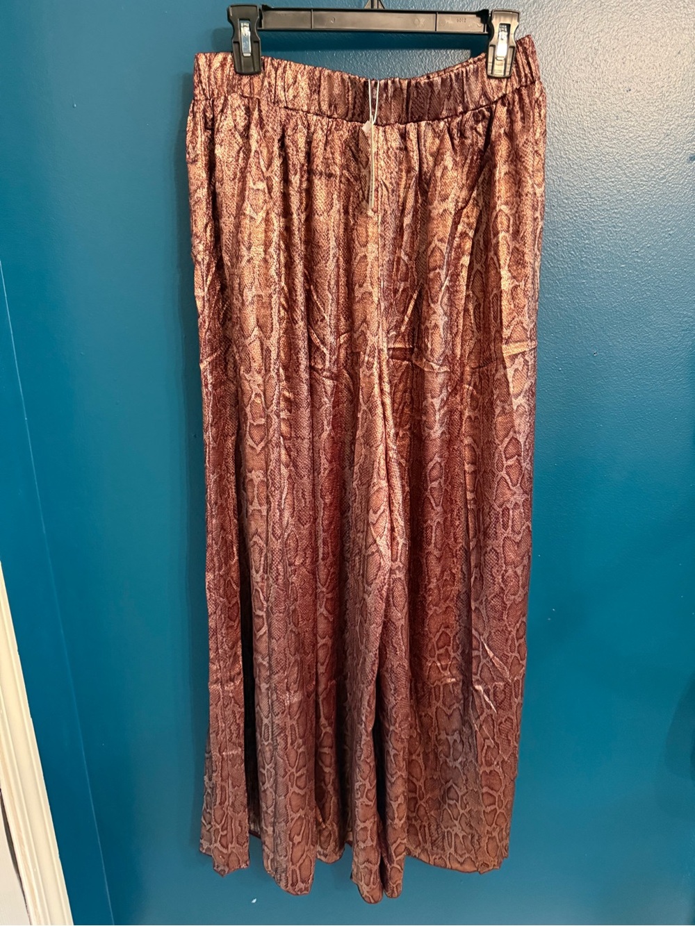 Brown Snake-Print Wide Leg Women’s Skirt - Picture 6 of 9